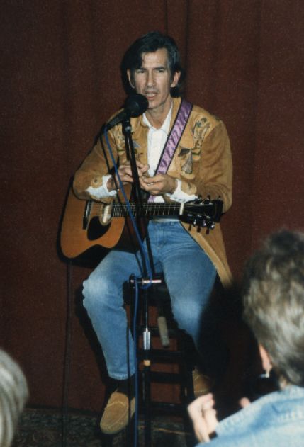 Schliessen von van-zandt2-b.jpg